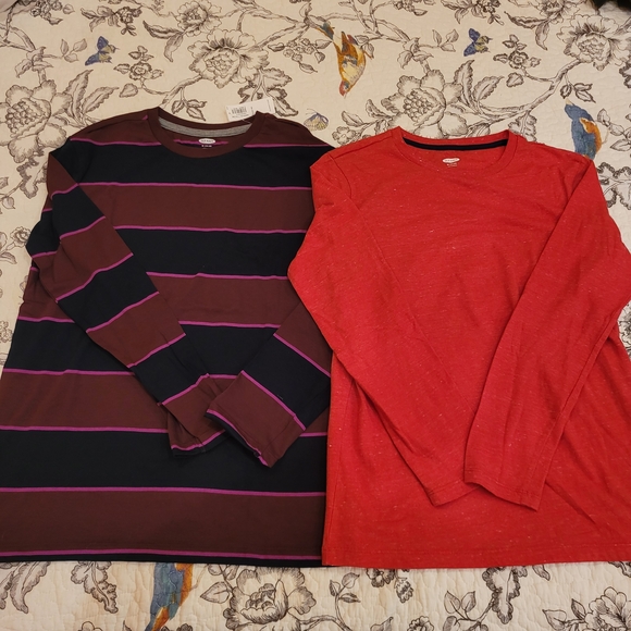 Old Navy Other - Old Navy Red and Striped Long Sleeve Tees Sz XL 14-16